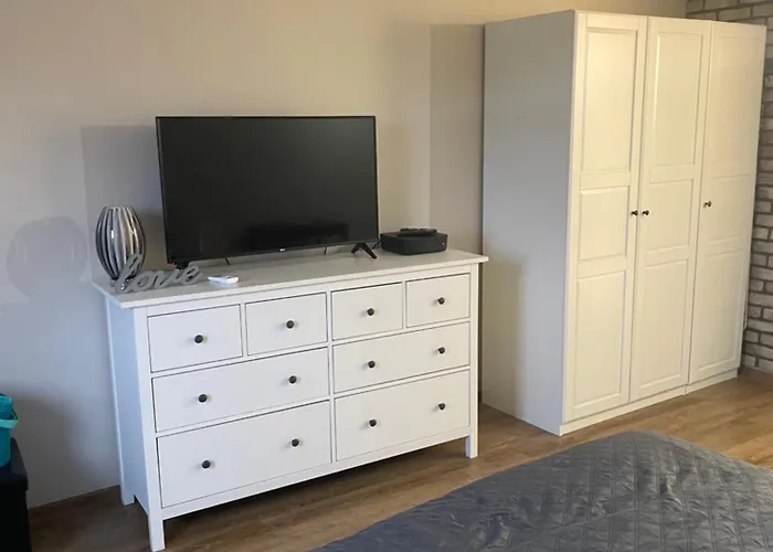 Szymanowskiego 5 * Щецин